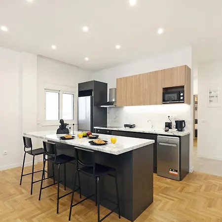 Black Elegance - 2 Bedroom & 2 Bathroom - Greecing-2